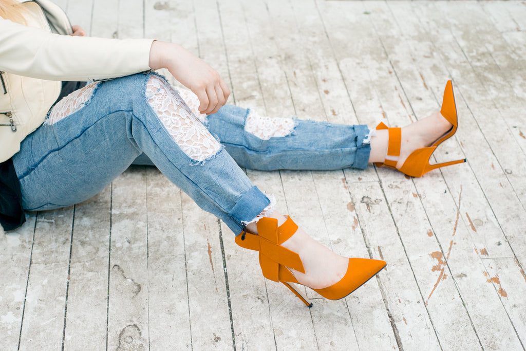 Distressed Boyfriend Lace Jeans