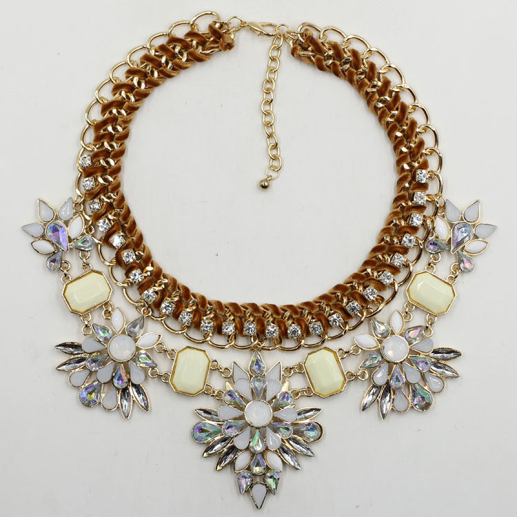 2017-NEW-summer-design-fashion-necklace-collar-Necklaces-Pendants-trendy-choker-wholesale-bib-statement-pendant-necklace_knitted-necklaces