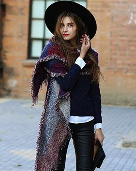 Plaid Fringed Wool Scarf