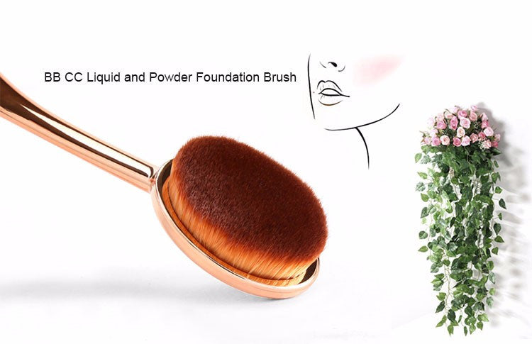 Foundation and highlighting Oval Makeup Brush