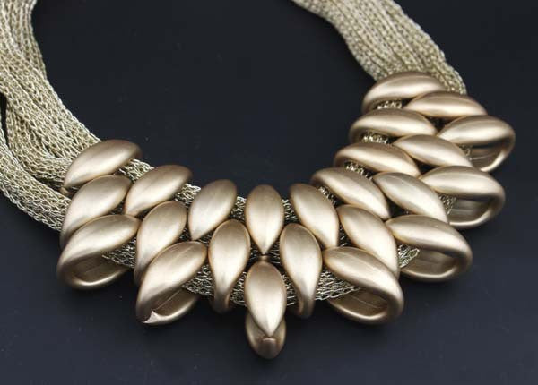 weaving-women-s-fashion-luxury-geometry-splicing-power_necklace