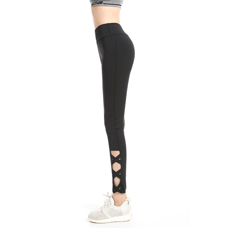 Black-Fitness-Legging-Spliced-Activewear-Legging-gym-wear-cut-out-leggings-kanndie-exercise-leggings-stretchable-leggings-cross-over-leggings